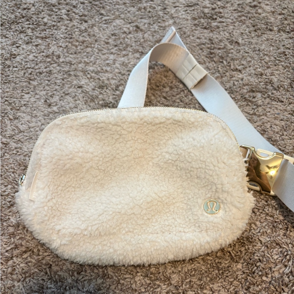 lululemon athletica White Sherpa Crossbody Bag